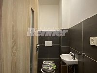 Pronájem, byt 1+kk, 34 m2, cihlový dům, přízemí, Ústí nad Labem - centrum - IMG_7942.jpg