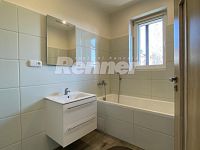 Pronájem, byt 1+kk, 34 m2, balkon, cihlový dům, 3. patro, Ústí nad Labem - centrum - IMG_7924.jpg
