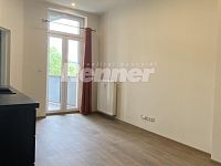 Pronájem, byt 1+kk, 34 m2, balkon, cihlový dům, 3. patro, Ústí nad Labem - centrum - IMG_8385.jpg