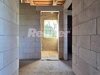 Hrubá stavba - rodinný dům 109 m2 s garáží 42 m2, podsklepený, pozemek 651 m2, Huntířov, okr. Děčín - 20260503_174707.jpg