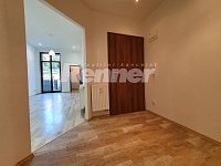 Pronájem, byt 2+kk+L, 49 m2, 3. patro, cihl. dům, parkování, zahrada, fitness, sauna, Ústí nad Labem - 20200914_173853.jpg