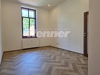 Pronájem, byt 2+kk+L, 49 m2, 3. patro, cihl. dům, parkování, zahrada, fitness, sauna, Ústí nad Labem - 20260626_152428.jpg