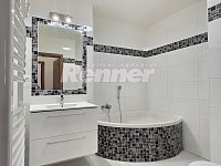 Pronájem, byt 2+kk+L, 49 m2, 3. patro, cihl. dům, parkování, zahrada, fitness, sauna, Ústí nad Labem - 20260626_152513.jpg