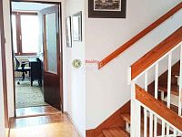 PRODÁNO Krajní řadový RD 5+1 (408m2) s 2 balkony a terasou, U Tří Dubů, České Budějovice 3, Nemanice - 1714121189413.jpg