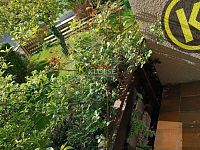 PRODÁNO Krajní řadový RD 5+1 (408m2) s 2 balkony a terasou, U Tří Dubů, České Budějovice 3, Nemanice - 1714121189529.jpg