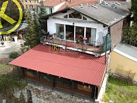 Pronájem nebyt. prostor v 1.patře (2NP), Lidická Tř., centrum Rožnova, Č. Budějovice - DJI_0962.jpg