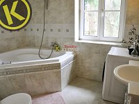 Pronájem nebyt. prostor v 1.patře (2NP), Lidická Tř., centrum Rožnova, Č. Budějovice - DSC_0884.JPG