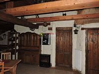 Pronájem nebyt. prostor v 1.patře (2NP), Lidická Tř., centrum Rožnova, Č. Budějovice - DSCN1208kopie.jpg