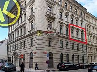 REZERVACE Byt 3+kk 74 m2 s balkonem 3,5 m2 a možností parkování v domě, Pštrossova ul., Praha 1