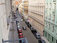 Byt 2+kk 52 m2 s balkonem 3,5 m2 a možností parkování v domě, Pštrossova ul., Praha 1 - 1713858789988.jpg