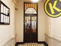 Byt 2+kk 52 m2 s balkonem 3,5 m2 a možností parkování v domě, Pštrossova ul., Praha 1 - 1713858790290.jpg