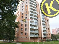 REZERVACE Panel.částečně zařízený byt 3+1 s balkonem (80,5 m2) 12.p. výtah, Labská, Č.Budějovice 2 - 21016d.jpg