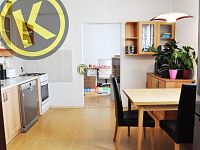 REZERVACE Panel.částečně zařízený byt 3+1 s balkonem (80,5 m2) 12.p. výtah, Labská, Č.Budějovice 2 - 21016f.jpg