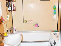 REZERVACE Panel.částečně zařízený byt 3+1 s balkonem (80,5 m2) 12.p. výtah, Labská, Č.Budějovice 2 - 21016kk.jpg