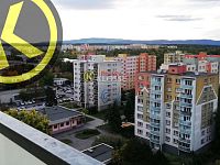 REZERVACE Panel.částečně zařízený byt 3+1 s balkonem (80,5 m2) 12.p. výtah, Labská, Č.Budějovice 2 - 21016m1.jpg