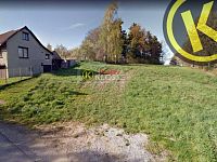 PRODÁNO Unikátní stavební pozemek, Hluboká nad Vltavou - 19082b.jpg příjezd k bráně z východu