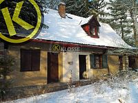 PRODÁNO Unikátní stavební pozemek, Hluboká nad Vltavou - 19082d.jpg bývalá hájenka