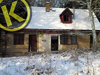 PRODÁNO Unikátní stavební pozemek, Hluboká nad Vltavou - 19082m.jpg bývalá hájenka