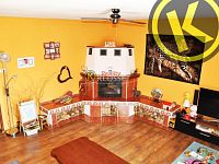 PRONAJATO  Zd. byt 3+kk 70 m2 s balkonem v bytovém domě na rohu ulic Nová a Tř.5.Května, Lišov - 20053m.jpg