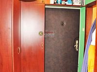 PRONAJATO  Zd. byt 3+kk 70 m2 s balkonem v bytovém domě na rohu ulic Nová a Tř.5.Května, Lišov - 20053p.jpg