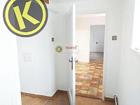 PRONAJATO Cihlový byt 2+kk (42,6 m2) přízemí do zahrady, výtah, Mášova 14/16 čp. 731, Brno Veveří. - 23010j.jpg