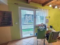 Rodinný dům (109 m2) se zahradou (448 m2) a garáží v Hájích u Chebu na prodej - 20251016_155730.jpg