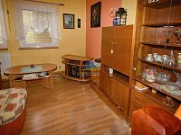 Rodinný dům (109 m2) se zahradou (448 m2) a garáží v Hájích u Chebu na prodej - IMG_1641.jpg