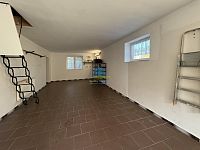 Rodinný dům(4+1) (174m²) s garáží(2auta) a zahradou ve Františkových Lázních na prodej - RD mob (97)copy.jpg