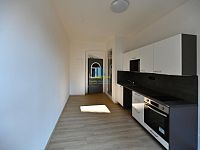 Garsonka(18m²) v Chebu k pronájmu - DSC_4908copy.jpg