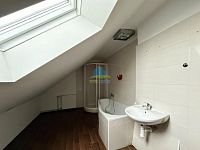 Byt ve zděné zástavbě 3+1(103m2) ve Františkových Lázních na prodej - 3+1 podkrFrancouz (35).JPG