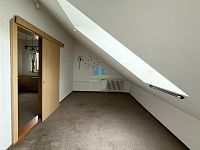 Byt ve zděné zástavbě 3+1(103m2) ve Františkových Lázních na prodej - 3+1 podkrFrancouz (47).JPG