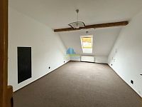 Byt ve zděné zástavbě 3+1(103m2) ve Františkových Lázních na prodej - 3+1 podkrFrancouz (55).JPG