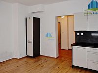 BYT 1+1 ve zděné zástavbě v Chebu v centru k pronájmu - 1+1 Úzká 10 Cheb (11).jpg