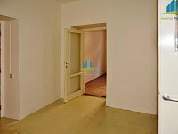 BYT 2+kk v Chebu v historické části na pronájem - 2+kk Cheb Úzká  (6).jpg