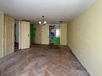 BYT 3+kk(79m²)s balkonem v historickém centru Františkových Lázní na prodej - IMG_E7482copy.jpg