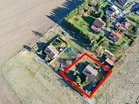 Rodinný dům(200m²) s garáží, sklep, pozemek 795m², Horní Lomany, Františkovy Lázně - DJI_0327.jpg