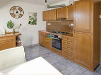 Rodinný dům(200m²) s garáží, sklep, pozemek 795m², Horní Lomany, Františkovy Lázně - IMG_1840.jpg