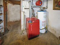Rodinný dům(200m²) s garáží, sklep, pozemek 795m², Horní Lomany, Františkovy Lázně - IMG_1862.jpg