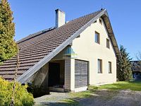 Rodinný dům(200m²) s garáží, sklep, pozemek 795m², Horní Lomany, Františkovy Lázně