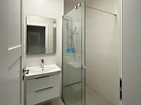 BYT 3+kk(77,5m2)s terasou a výtahem v Chebu k pronájmu - 3+KK Hradební Cheb (20)c.jpg