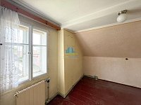 Rodinný dům(239m² zast.pl.) o velikosti 3+1, se zahradou(267 m²) na prodej - IMG_8285cop.jpg