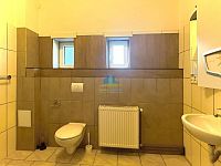 BYT 1+1(40m2) v Okružní ul. v Aši k pronájmu - koupelna.jpg