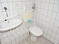 Nebytový-komerční prostor(32,5m2) v Aši k pronájmu - Nebytový prostor Aš (5).jpg