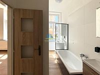 Pronájem moderního bytu 2+kk po kompletní rekonstrukci, 55 m² - 2+KK Aš  (21)co.jpg