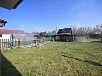 Moderní novostavba 4+1 s tepelným čerpadlem, velkou zahradou a nadčasovým designem – Františkovy Lázně - RD H.L. Fra.L. Šmíd (196)co.jpg