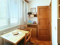 Prostorný byt 2+1 po kompletní rekonstrukci (67,69 m²) ve vyhledávané části Františkových Lázní – možnost dokoupení garáže - 2+1 žiž.F.L (58)co.jpg