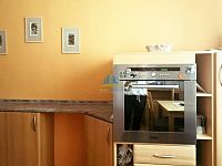 Prostorný byt 2+1 po kompletní rekonstrukci (67,69 m²) ve vyhledávané části Františkových Lázní – možnost dokoupení garáže - 2+1 žiž.F.L (60)co.jpg