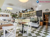 Nabízíme přenechání pronájmu zavedené kavárny/bistra, Praha 8 - Karlín - Foto 4
