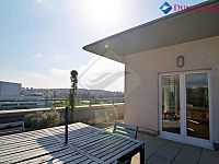 Pronájem bytu 64 m² s terasou 100 m² - Foto 11