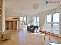 Pronájem bytu 64 m² s terasou 100 m² - Foto 2